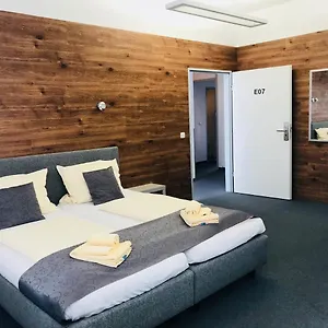 hotellátogatás